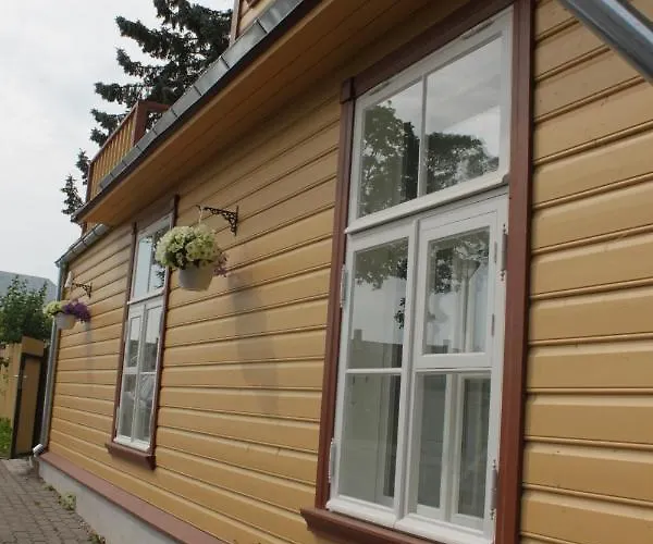 Ryytlihaus Old Town * Haapsalu